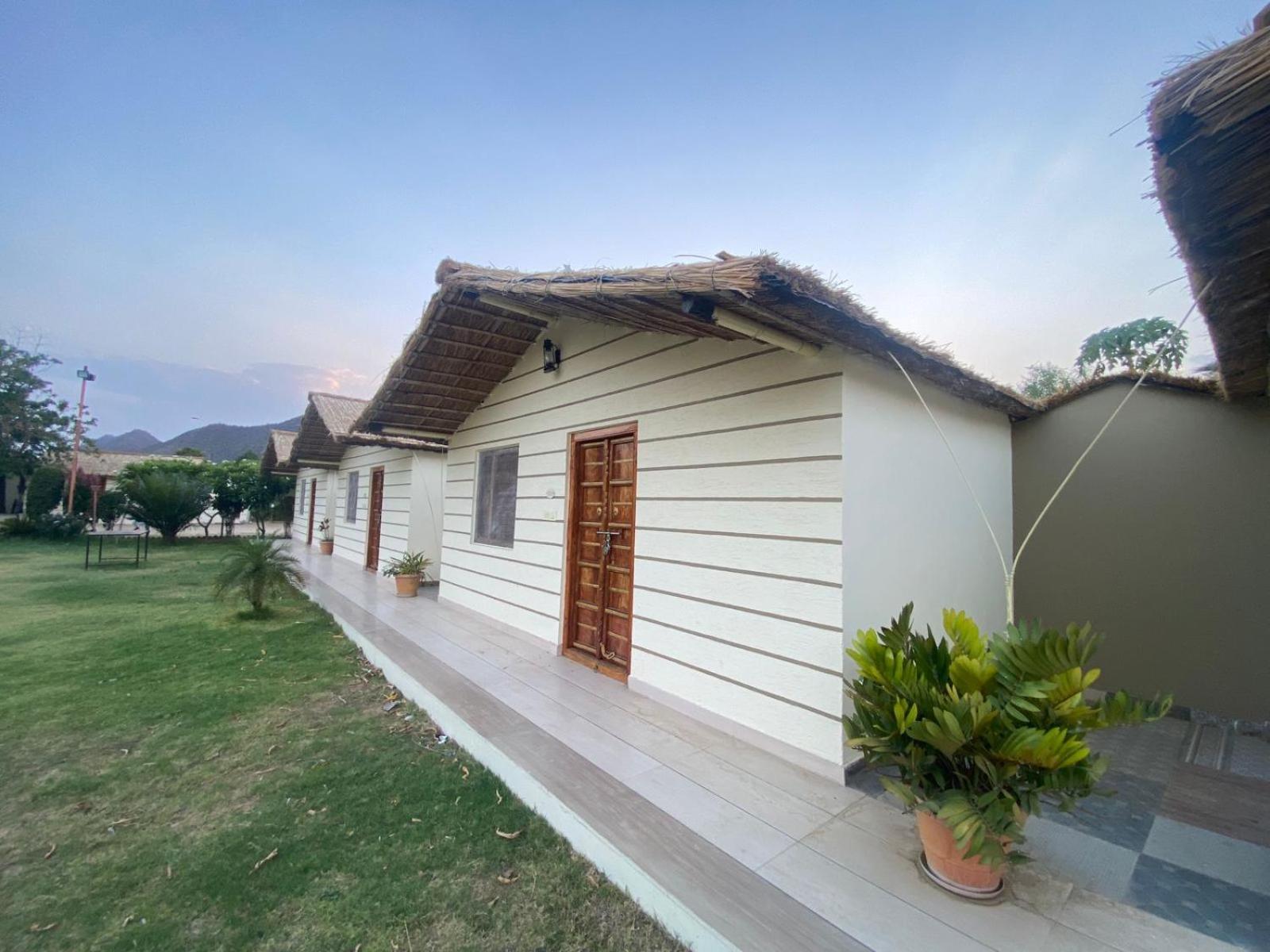 Amar Bagh Resort Pushkar Dış mekan fotoğraf